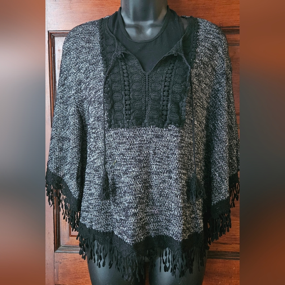 S, Starlet, Sweater, Cape Like, Fringe